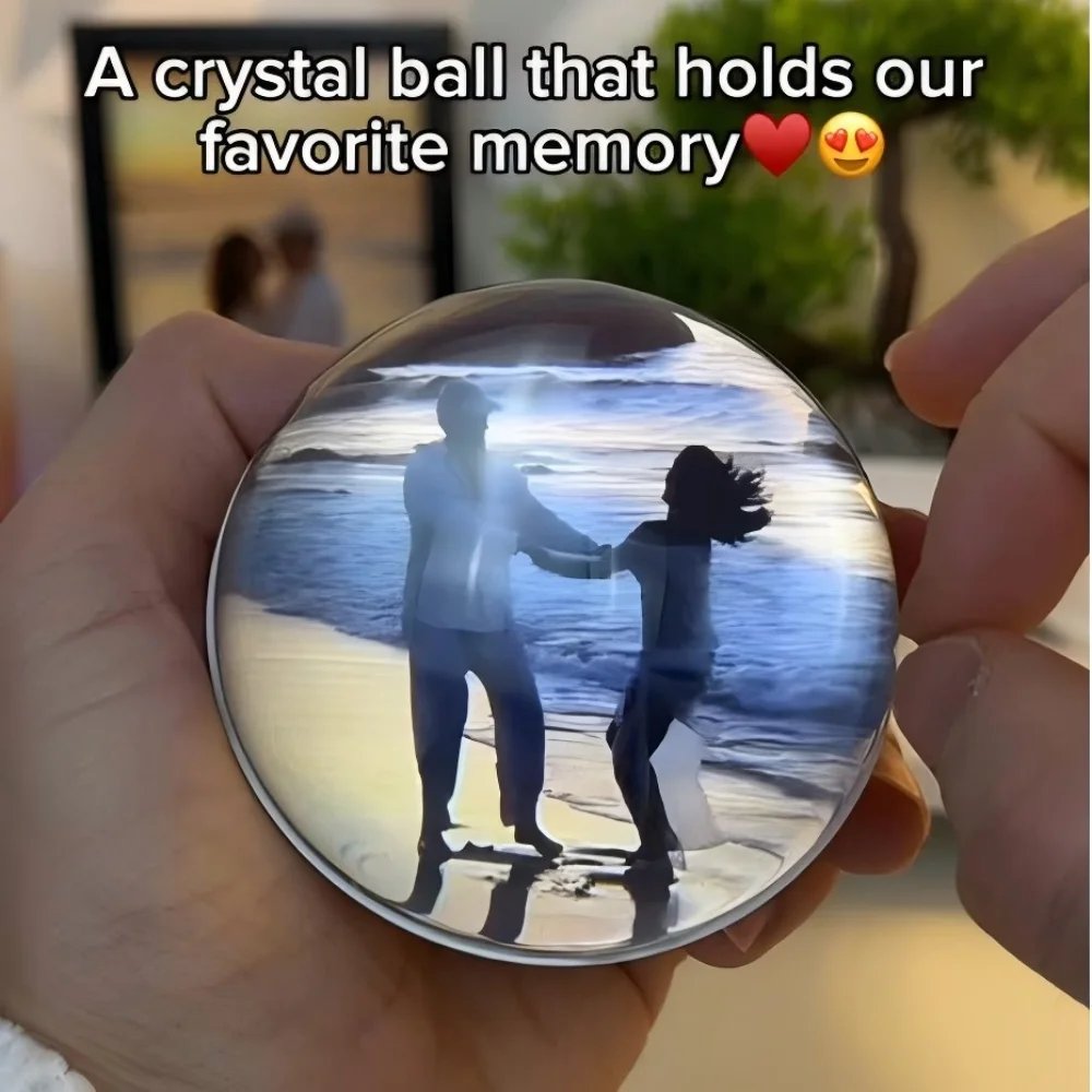 3D Video Crystal Ball DIY Memory Art Glass Ball Lamp Spherical Pixel Display 2.7inchs Screen 4GB Videos Player for Gift 3D Video Crystal Ball DIY Memory Art Glass Ball Lamp Spherical Pixel Display 2.7inchs Screen 4GB Videos Player for Gift