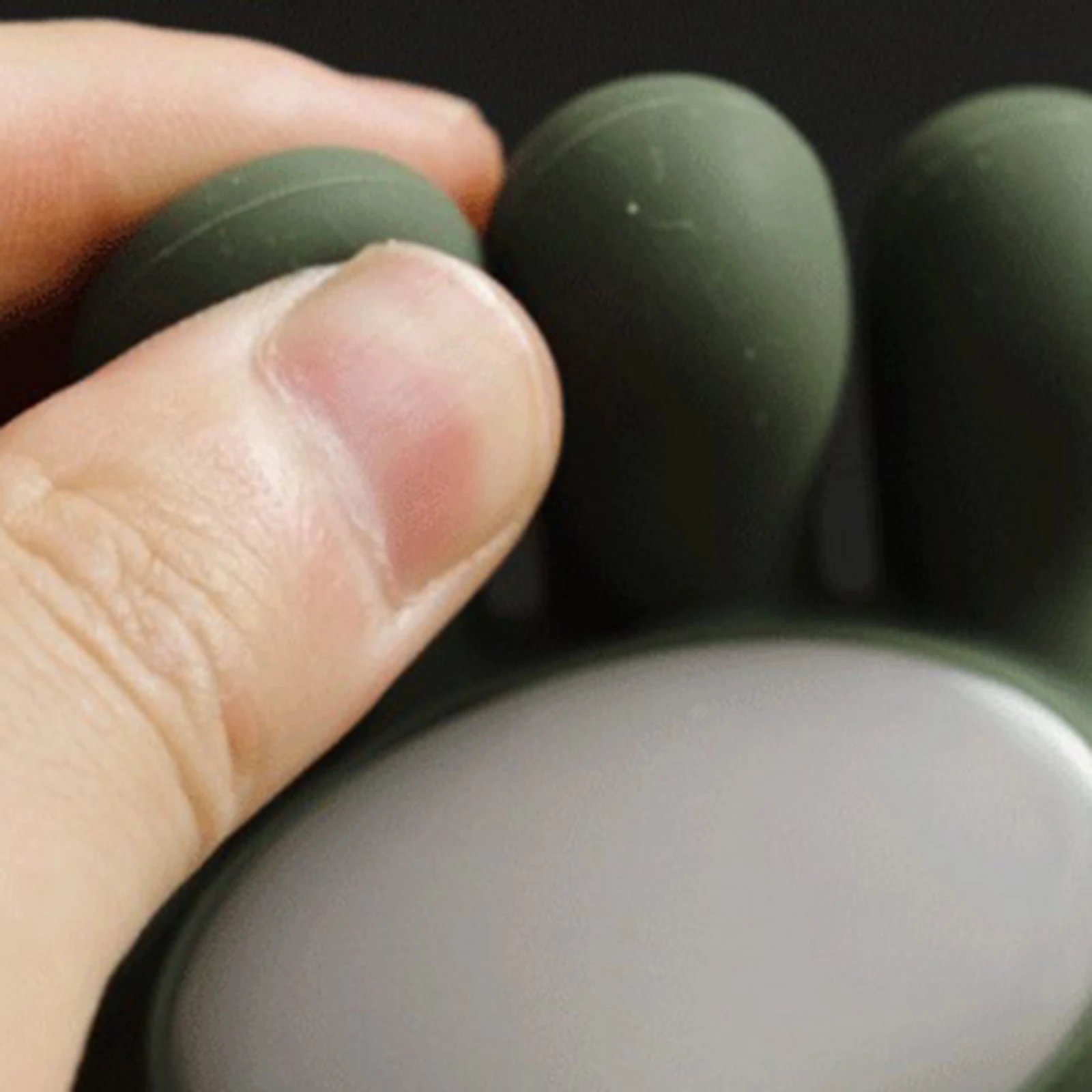 Neck Massager Portable Cervical Massager with 3Modes Bionic Heating Massager for Neck Muscle Massage Relax Back Massager Womens